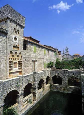 Bungalows Jurjevac Stari Grad  Buitenkant foto
