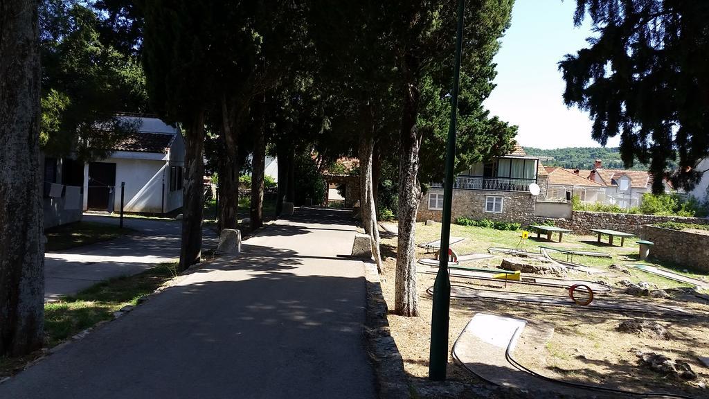 Bungalows Jurjevac Stari Grad  Kamer foto