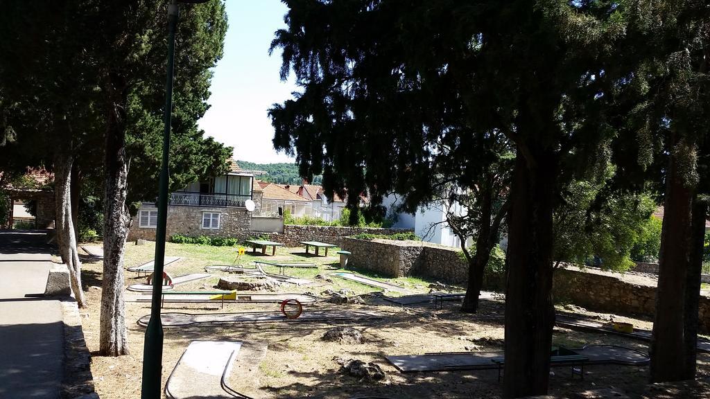 Bungalows Jurjevac Stari Grad  Kamer foto