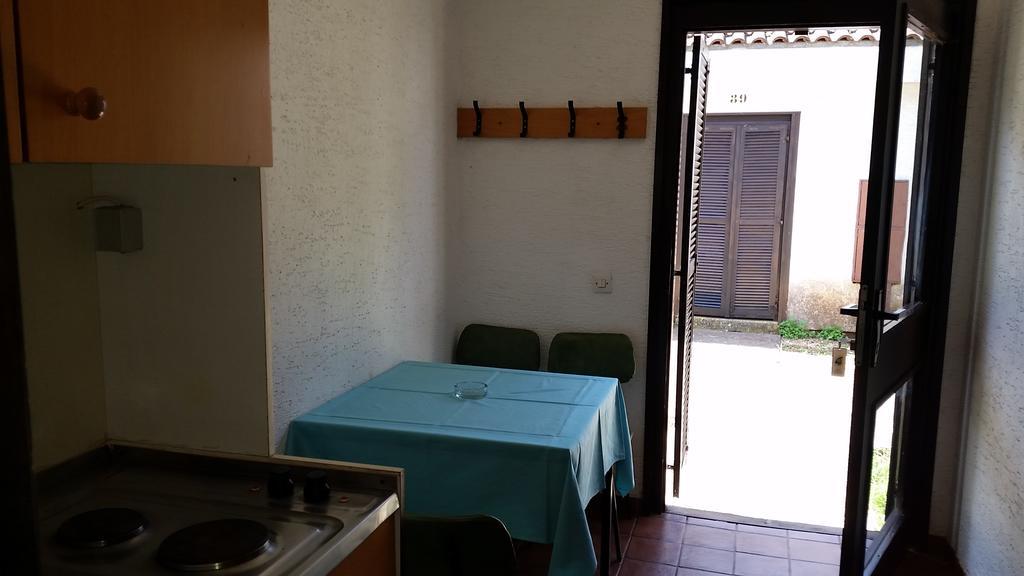 Bungalows Jurjevac Stari Grad  Kamer foto
