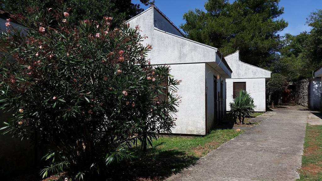 Bungalows Jurjevac Stari Grad  Kamer foto